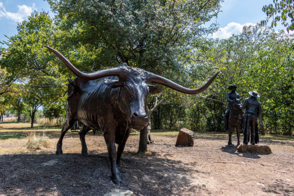 Chisholm Trail Crossing Sculptures